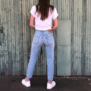 Levi’s 501 CT Customized & tapered jeans